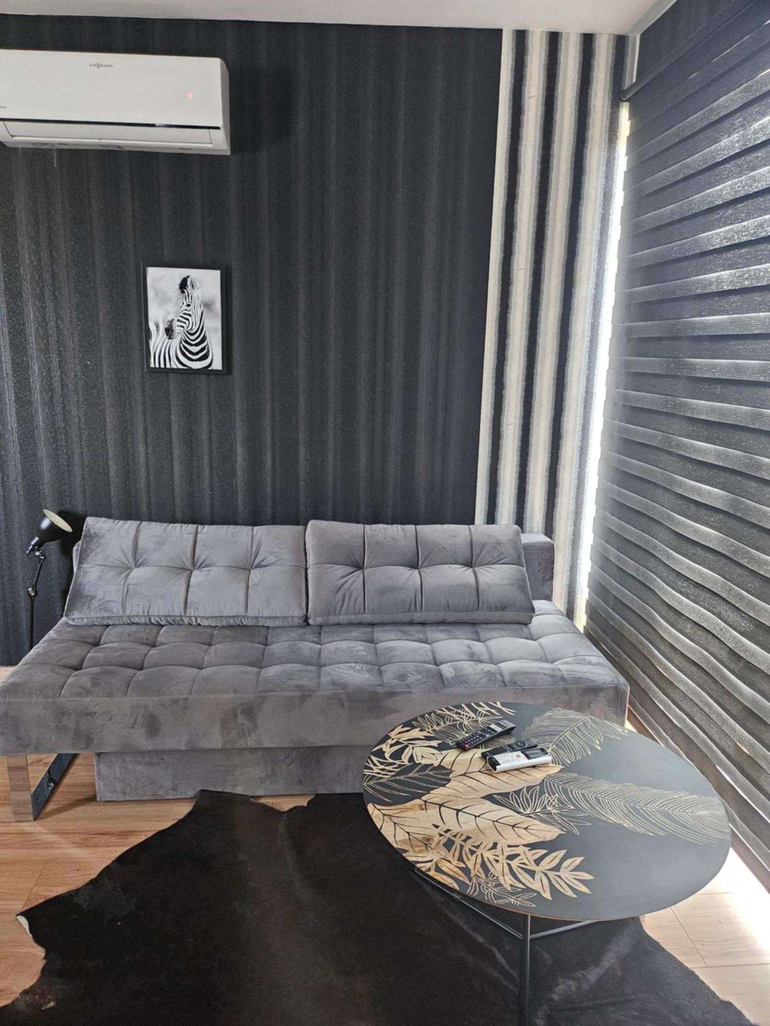 Luksusowy 60 M Z Jacuzzi Oraz Z Ogrodkiem Na Dachu Na Wylacznosc ! Apartament *