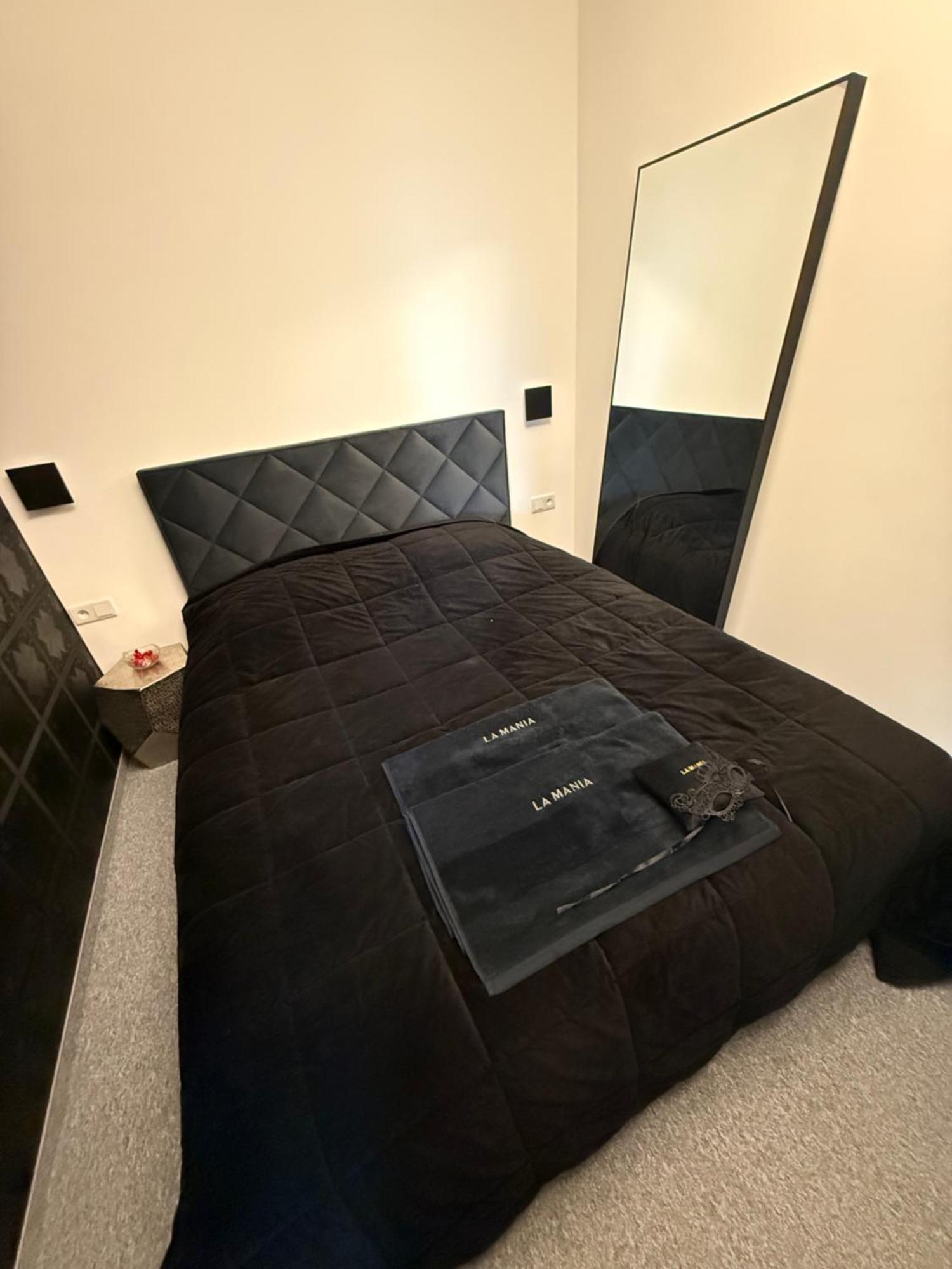 Luksusowy 60 M Z Jacuzzi Oraz Z Ogrodkiem Na Dachu Na Wylacznosc !